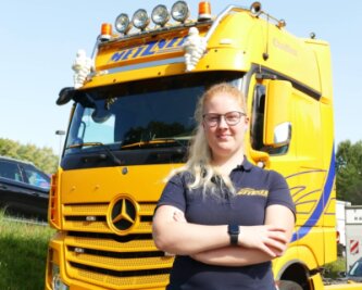 20-jährige Thalheimerin übernimmt das Steuer - Melissa Wilhelm gefällt das Truckerleben. Besonders schön sei der Job, wenn sie morgens hinterm Steuer den Sonnenaufgang erlebt. 
