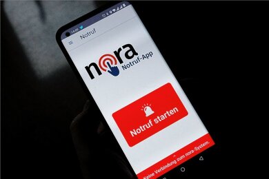 Über die Notruf-App Nora lassen sich Notrufe absetzen, ohne sprechen zu müssen. Das soll Menschen mit Einschränkungen den direkten Kontakt zu den Leitstellen ermöglichen. 