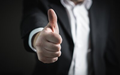 Damit Ihre Bewerbung erfolgreich ist, verraten wir Ihnen im Folgenden die 10 schlimmsten Fehler, die bei einer Bewerbung passieren können. 