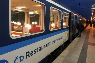 Der Speisewagen der tschechischen Staatsbahnen auf der Linie Hamburg-Dresden-Prag ist für Jaroslav Rudiš ein Lieblingsort.