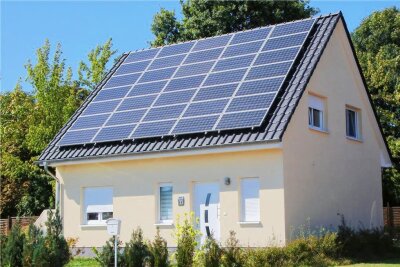 26 neue Solaranlagen in Glauchau - Eine Solaranlage auf einem Eigenheim (Symbolfoto). 