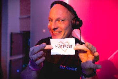 Für ordentlich Stimmung auf der Flirtparty sorgte Sebastian Weidlich alias DJ Select. Die Flirtpost half, Kontakte zu knüpfen.