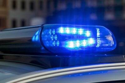 3,18 Promille im Blut: Polizei zieht in Schneeberg Betrunkenen aus dem Verkehr - Die Polizei stellte den Führerschein sicher.