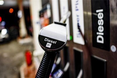 Der Literpreis für Dieselkraftstoff ist laut ADAC gestiegen.