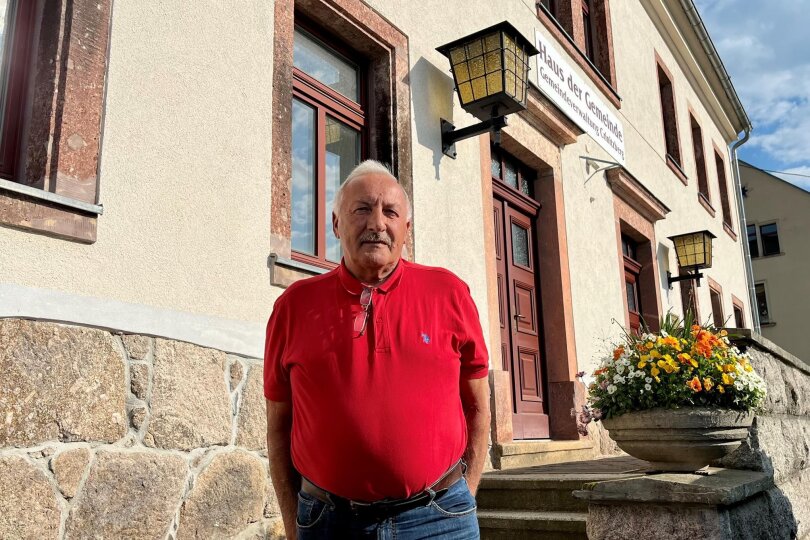 Bürgerkomitee-Urgestein Wilfried Gruner aus Obercrinitz, wo das Büko 1990 gegründet wurde. Der 75-Jährige ist Vorsitzender der Wählervereinigung „Bürgerkomitee – Freie Wähler Crinitzberg“, Gemeinderat und stellvertretender Bürgermeister. Zur Gemeinderatswahl 2024 in Crinitzberg hat nur das Büko Kandidaten aufgestellt.