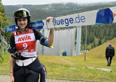 Pia-Lilian Kübler kam durch den Sommer Grand Prix am Wochenende wieder kurz in ihre ehemalige Wahlheimat Klingenthal zurück. 