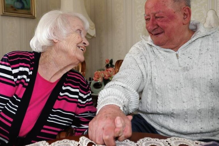 Gertrud und Christian Wienold gehören zu den 16 Paaren in Zwickau, die 70 Jahre oder länger verheiratet sind. 