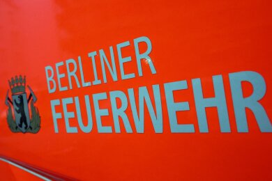 Die Berliner Feuerwehr war bei einem Brand im Berliner Bürgeramt im Einsatz (Symbolbild).