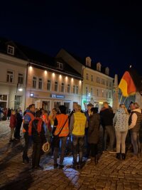 400 Teilnehmer bei Demo im vogtländischen Auerbach - 