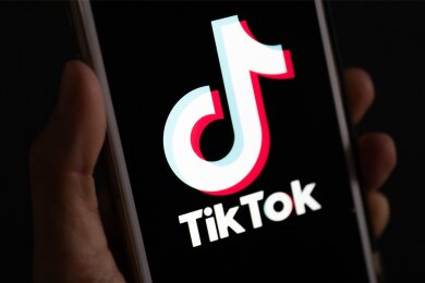 Tiktok, ein Portal für Kurzvideos, wird von einem chinesischen Unternehmen betrieben. Es ist umstritten, weil sein Algorithmus polarisierende Inhalte bevorzugen soll.
