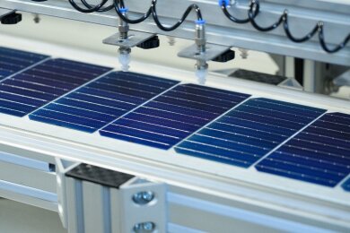 Solarzellen in der Produktion.