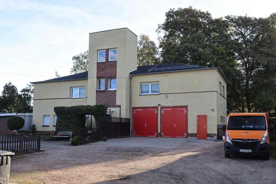 5,25 Millionen Euro für neues Feuerwehrhaus in Zwickau-Oberhohndorf - Das Feuerwehrgerätehaus in Oberhohndorf stammt aus dem Jahr 1979. Die Freiwillige Feuerwehr braucht seit Jahren einen Neubau.