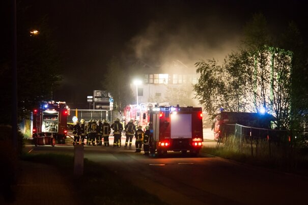 50.000 Euro Schaden nach Brand in Firmengebäude - 
