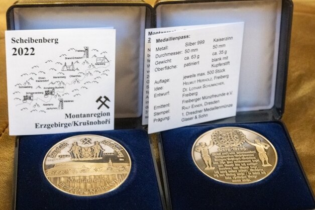 500 Jahre Scheibenberg: Eine Medaille zum Stadtjubiläum - So sehen die Medaillen aus. 