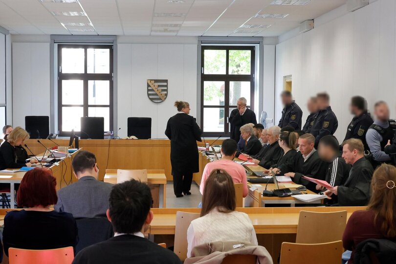Am Dienstag sollte am Landgericht Chemnitz ein aufwendiger Prozess wegen eines Feuers in einem Wohnhaus beginnen. Doch die Verhandlung endete, noch ehe sie richtig begann.