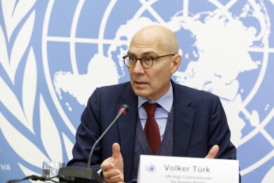 "Ich bin extrem besorgt über die eskalierende Lage zwischen dem Libanon und Israel", sagt UN-Menschenrechtskommissar Volker Türk (Archivbild).