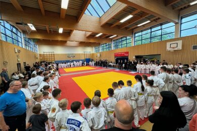 Gut besucht war der Sparkassen-Pokal in Auma. Mit ihren Leistungen überzeugten die Judoka des JSV Werdau.