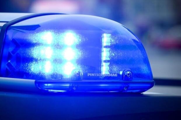 59-Jährige stirbt bei Unfall in Crinitzberg - 