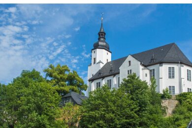 Am Pfingstsamstag ab 18 Uhr erklingt ein Konzert aus mehr als 150 Kehlen in der St.-Georgen-Kirche Schwarzenberg.