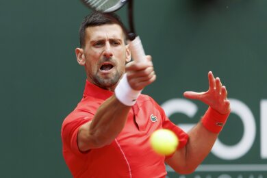 Novak Djokovic gewann in Genf gegen Yannick Hanfmann 6:3, 6:3.