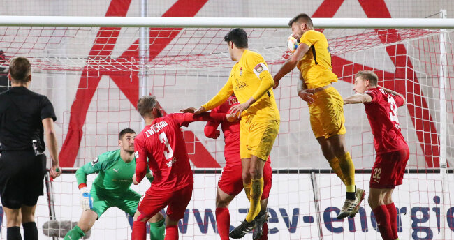 Dampfer Fur Den Fsv Zwickau 0 1 Niederlage Gegen Sonnenhof