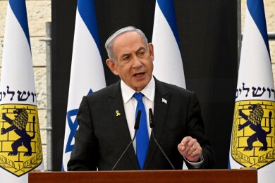 Israels Premierminister Benjamin Netanjahu zeigt sich entschlossen im Gaza-Krieg.