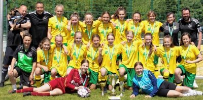 Mit einem 9:0-Sieg gegen den 1. FFC Chemnitz machten die C-Juniorinnen das Double perfekt. Foto: Ellen Liebner