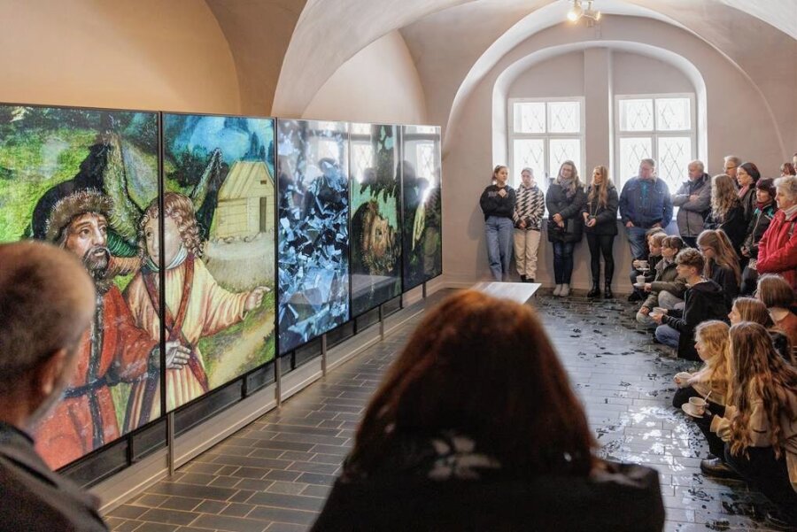 Das Erzgebirgsmuseum in Annaberg-Buchholz wartet mit einem ganz neuen Ausstellungsstück auf: einer modernen Videoinstallation zum berühmten Bergaltar des Malers Hans Hesse. 
