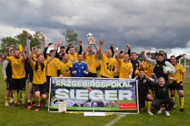 Sieger des Fußball-Kreisklassenpokals 2024: der Neustädtler SV II.