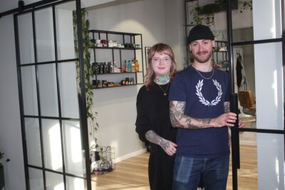 Anna-Katharina Götz und Nico Weißgerber eröffnen einen neuen Salon. 