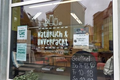 Die Schaufenster des Unverpackt-Ladens sollen kommenden Freitag gemeinsam weihnachtlich gestaltet werden.
