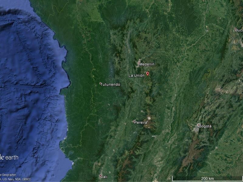 76 Tote bei Flugzeugabsturz in Kolumbien - Die Maschine verschwand in der Nähe der Ortschaft La Unión vom Radar.