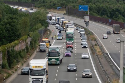 Auf der A 4 Richtung Erfurt ist es am Abend zu Behinderungen gekommen.