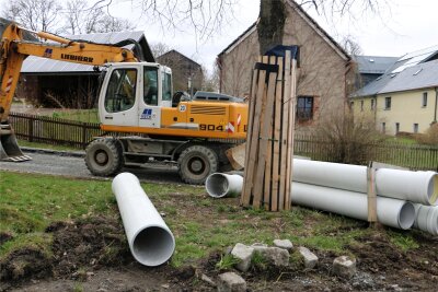 In Mißlareuth wird im ganzen Ort die Straße und danach die Beleuchtung erneuert.
