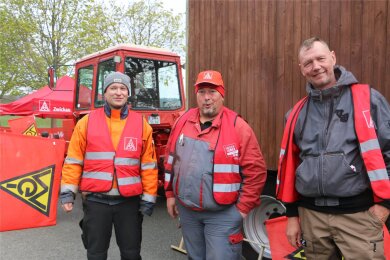 Philipp Röhn, Ingo Hering und Mike Bruneit bilden den Betriebsrat des Reuther Recyclingunternehmens.