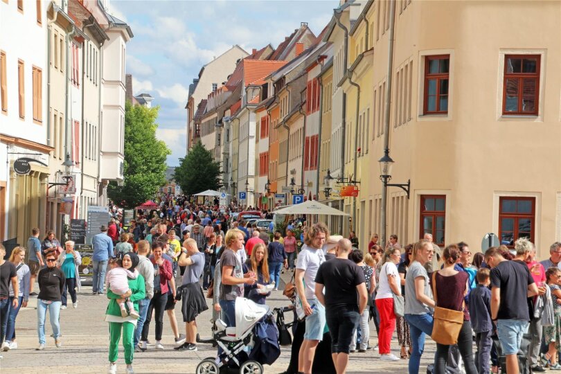 Freiberger Bergstadtfest als Anziehungspunkt: Auch die Geschäfte in der Innenstadt können am Festsonntag öffnen.