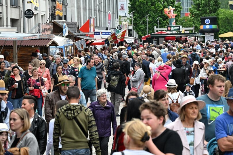 In Chemnitz leben wieder deutlich mehr als eine Viertelmillion Menschen.