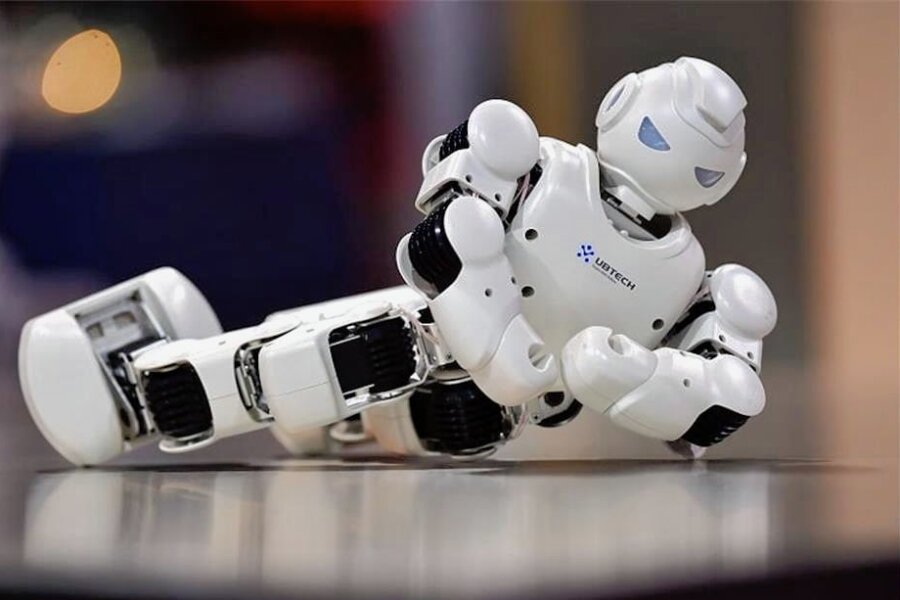 Mit Robi Roboter finden täglich ab 11 Uhr Führungen im Industriemuseum statt. 