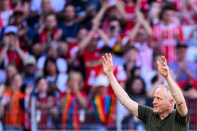 Abschied für Freiburgs Trainer Christian Streich.