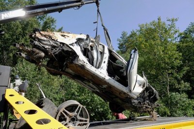 A 4 bei Siebenlehn: Drei tödliche Unfälle in einem Jahr - Am 16. August vorigen Jahres gegen 5 Uhr ereignete sich auf der A4 zwischen Siebenlehn und Berbersdorf ein tödlicher Unfall mit eines Mercedes. Dem Fahrer steht ein Prozess wegen fahrlässiger Tötung bevor. 