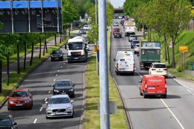 A72-Autobahnabfahrt Chemnitz-Süd ab Freitag teilweise gesperrt - Bis Ende 2024 wird die Neefestraße zwischen Südring und A72 saniert. Es kommt zu Sperrungen - auch an der A72.