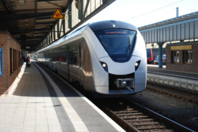 Ab Juni neue Elektrozüge zwischen Dresden und Hof - Neuer Alstom-Zug vom Typ "Coradia Continental".