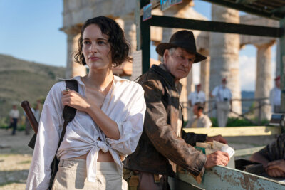 Phoebe Waller-Bridge als Helena und Harrison Ford als Indiana Jones in dem Film "Indiana Jones und das Rad des Schicksals"