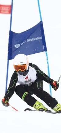 Junis Milo Korn vom ASC Oberwiesenthal gewann als Lokalmatador beide Läufe.