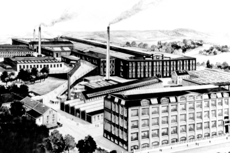 Abriss von Industriebrache kann beginnen - Eine Ansicht der Groma von 1939, als in der Maschinenfabrik für die Rüstungsindustrie gearbeitet wurde. Bis zur Enteignung 1945 waren im Werk bis zu 1500 Mitarbeiter beschäftigt. 42 Jahre lang wurden Schreibmaschinen gebaut.