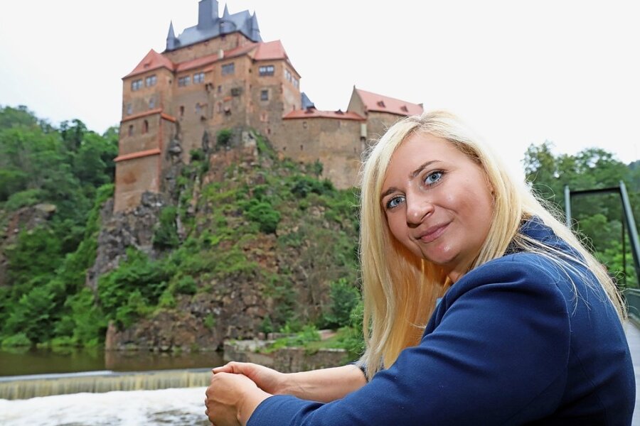 Die Burg Kriebstein gehört zu den Orten in Mittelsachsen, welche die Bundestagskandidatin Carolin Bachmann aus der Kinderzeit kennt und nach ihrer Rückkehr in die Heimat im Jahr 2014 wieder neu für sich entdeckt hatte. 