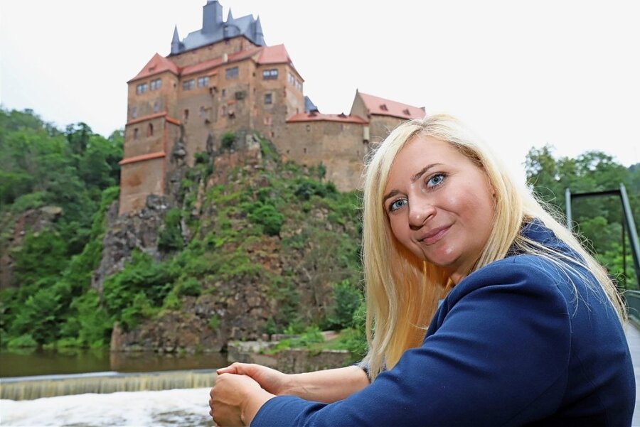 Die Burg Kriebstein gehört zu den Orten in Mittelsachsen, welche die Bundestagskandidatin Carolin Bachmann aus der Kinderzeit kennt und nach ihrer Rückkehr in die Heimat im Jahr 2014 wieder neu für sich entdeckt hatte.