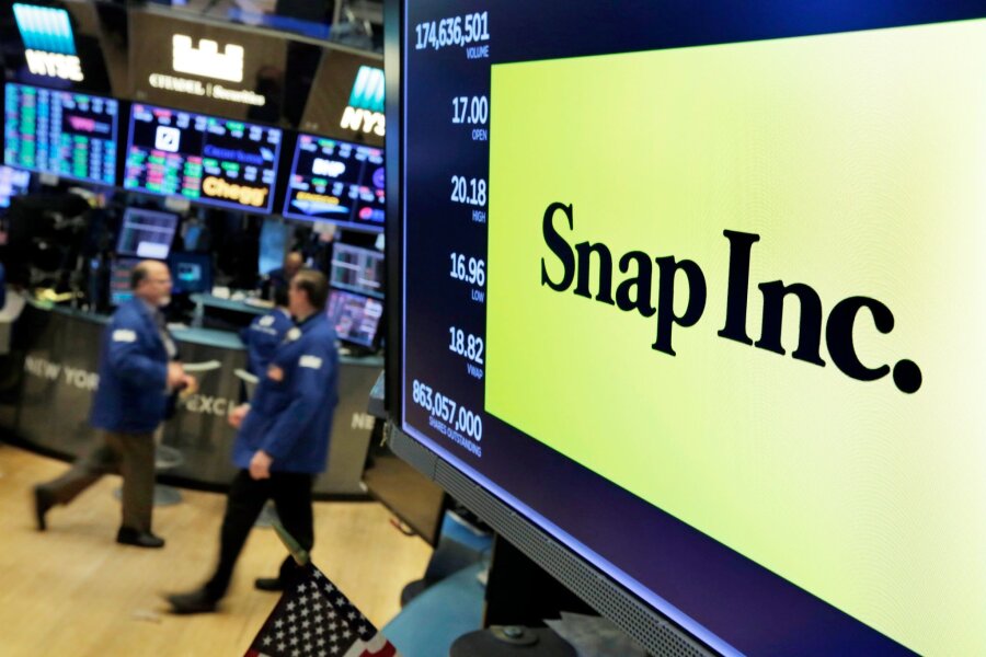 Aktie von Snapchat-Firma schießt um ein Viertel hoch - Die Snap-Erlöse sind im vergangenen Quartal im Jahresvergleich um 21 Prozent gestiegen.