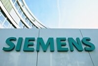 Aktion "Wunschweihnachtsbaum" bei Siemens in Dresden beendet - Siemens-Mitarbeiter in Dresden erfüllen Kinderwünsche zu Weihnachten