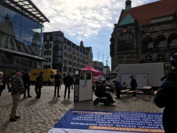 Aktionstag gegen Rassismus auf dem Neumarkt Chemnitz - 